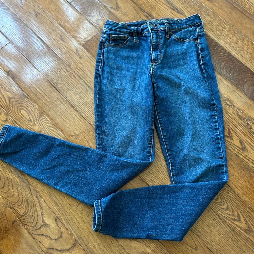 Universal Thread jeans
